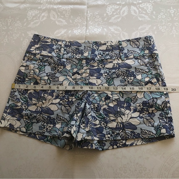 Ann Taylor Signature Bermuda Shorts Dress Casual Women’s Size 6 Floral Design - Picture 13 of 16